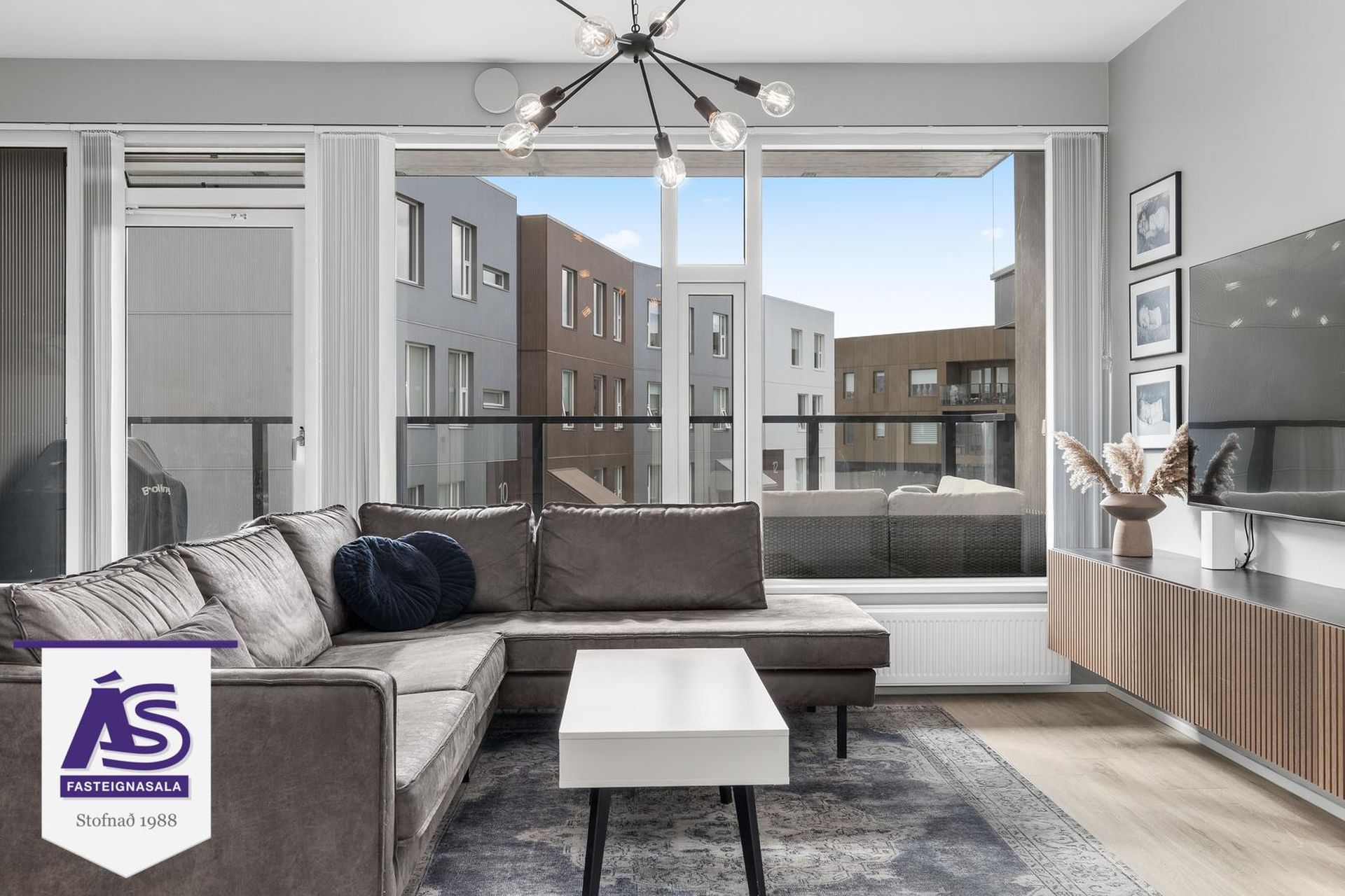 Vinastræti 8 - 0205, 210 Garðabær