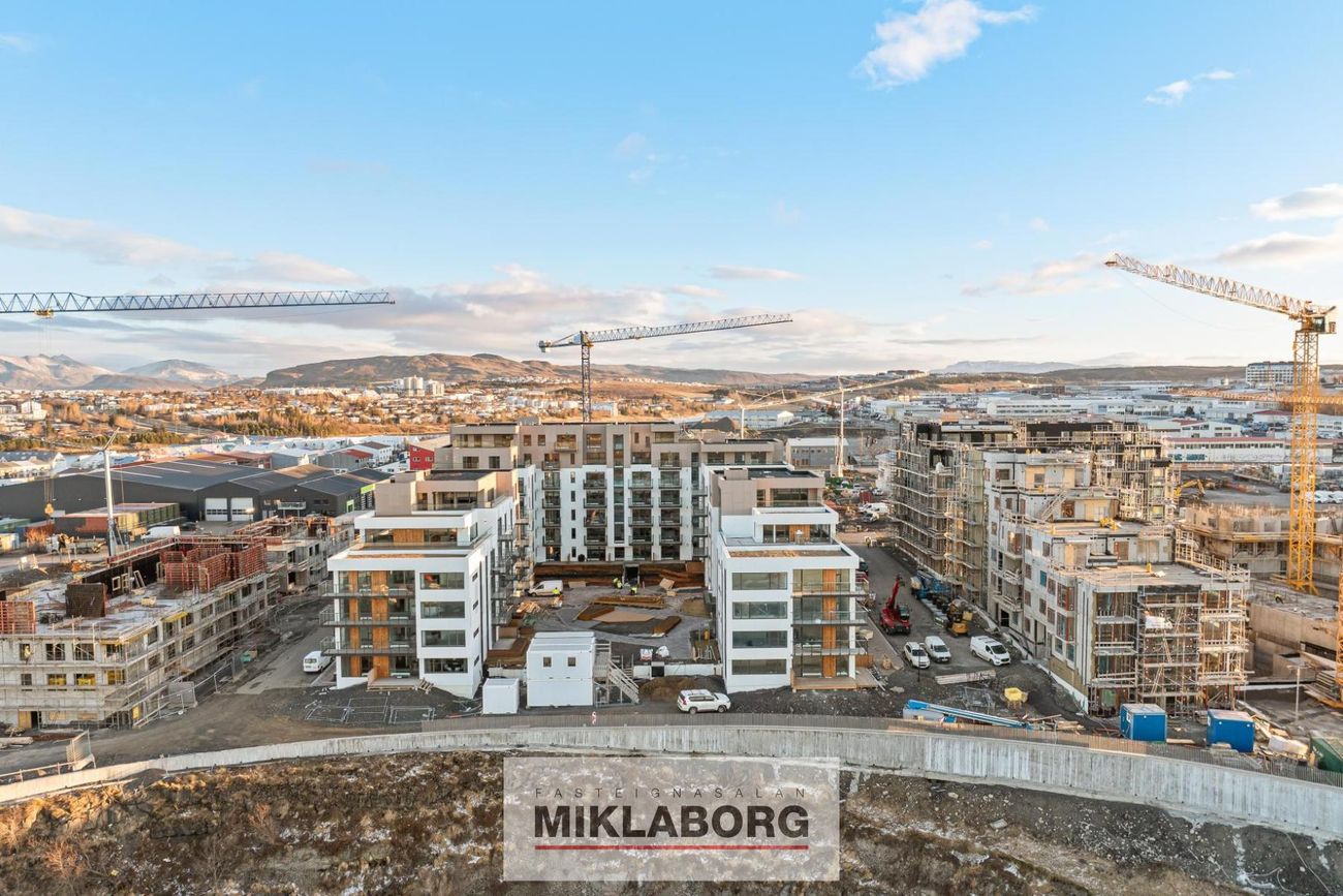 Eirhöfði 7B, 110 Reykjavík