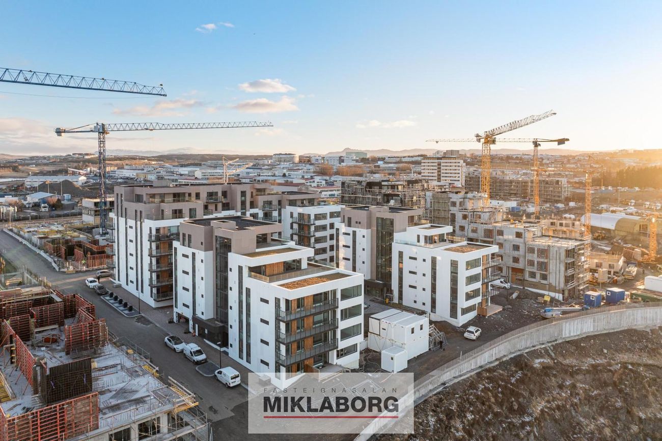 Eirhöfði 7B, 110 Reykjavík