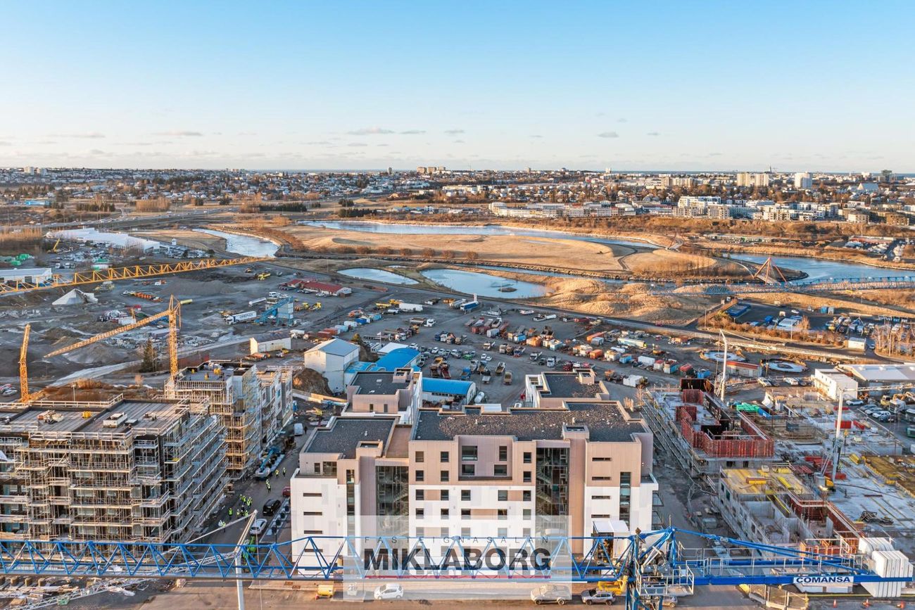 Eirhöfði 7B, 110 Reykjavík