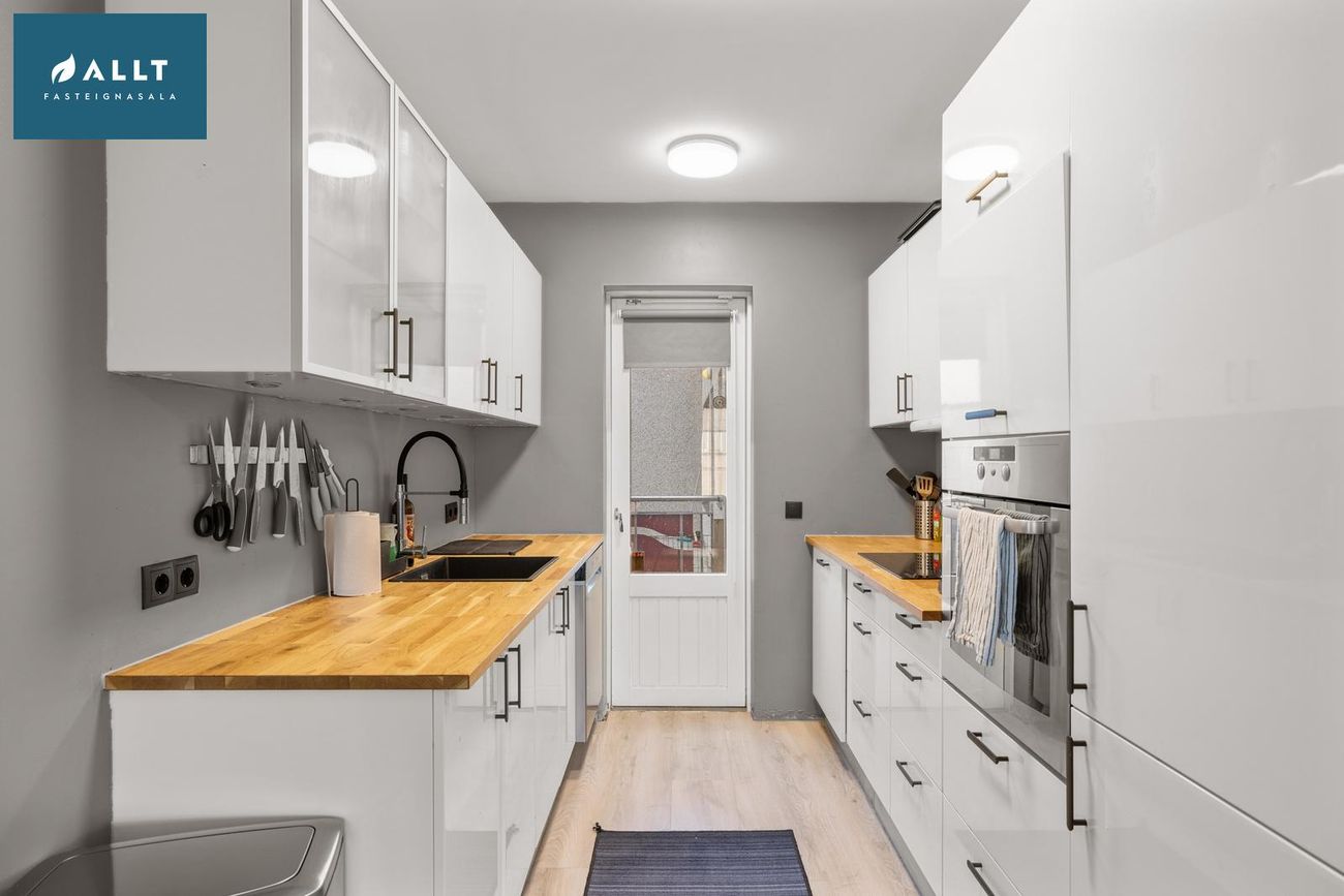 Engjadalur 2, 260 Reykjanesbær