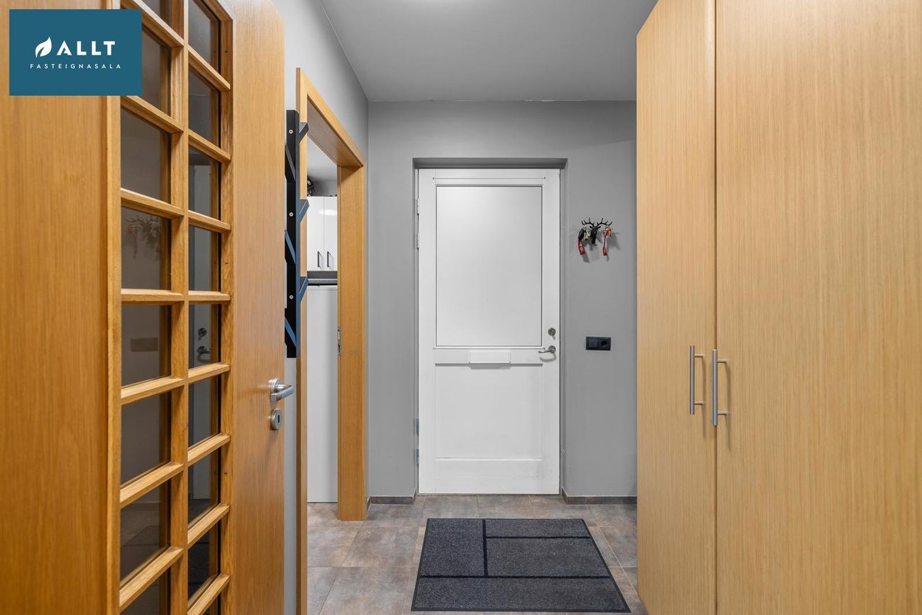 Engjadalur 2, 260 Reykjanesbær