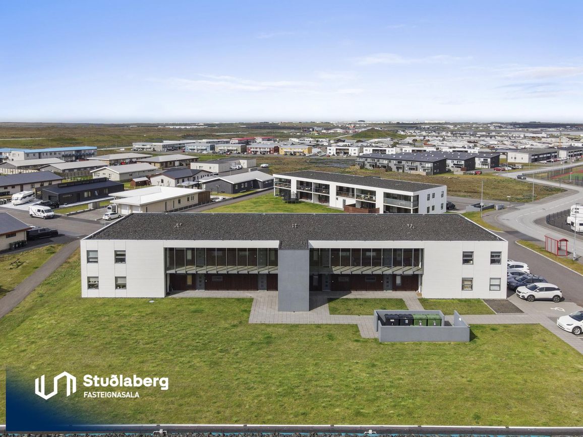 Dalsbraut 22, 260 Reykjanesbær