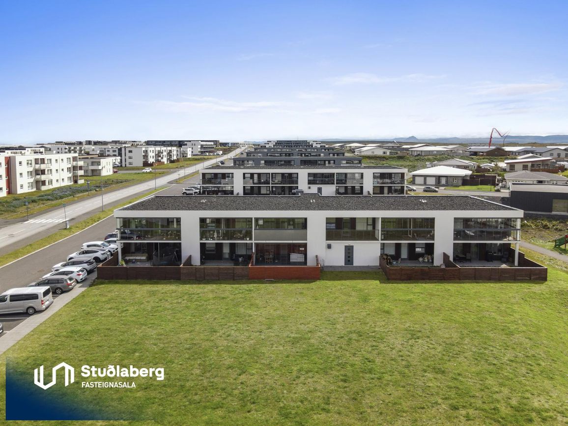 Dalsbraut 22, 260 Reykjanesbær