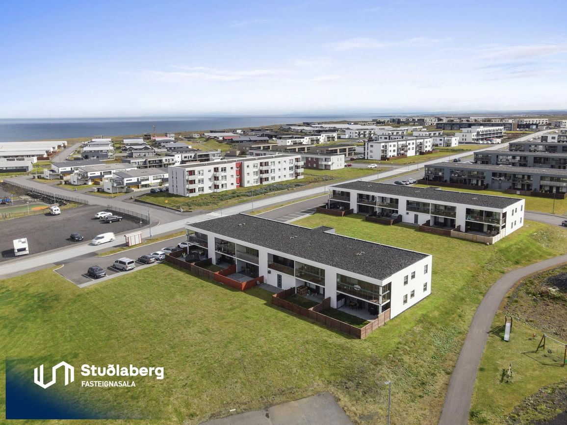 Dalsbraut 22, 260 Reykjanesbær