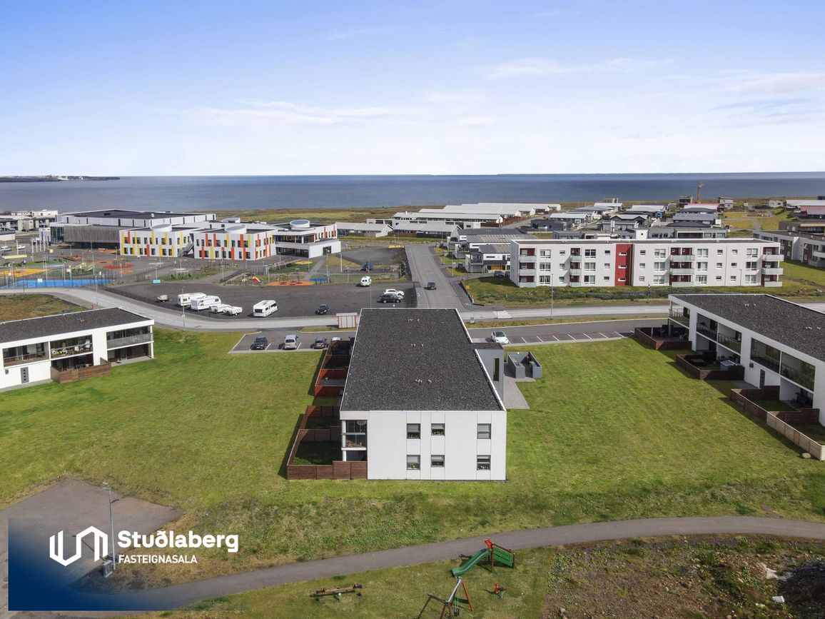 Dalsbraut 22, 260 Reykjanesbær