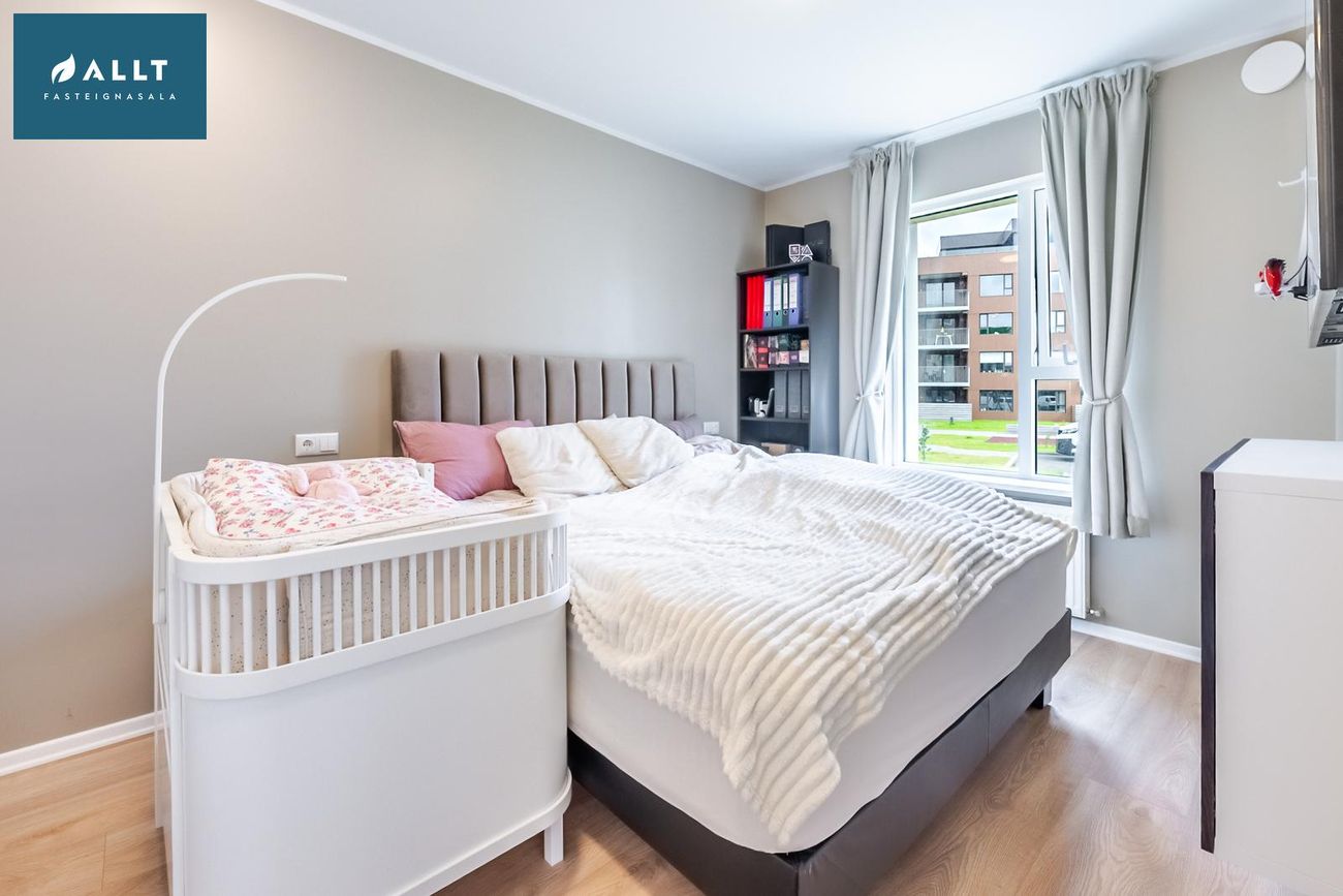 Hringhamar 35, 221 Hafnarfjörður