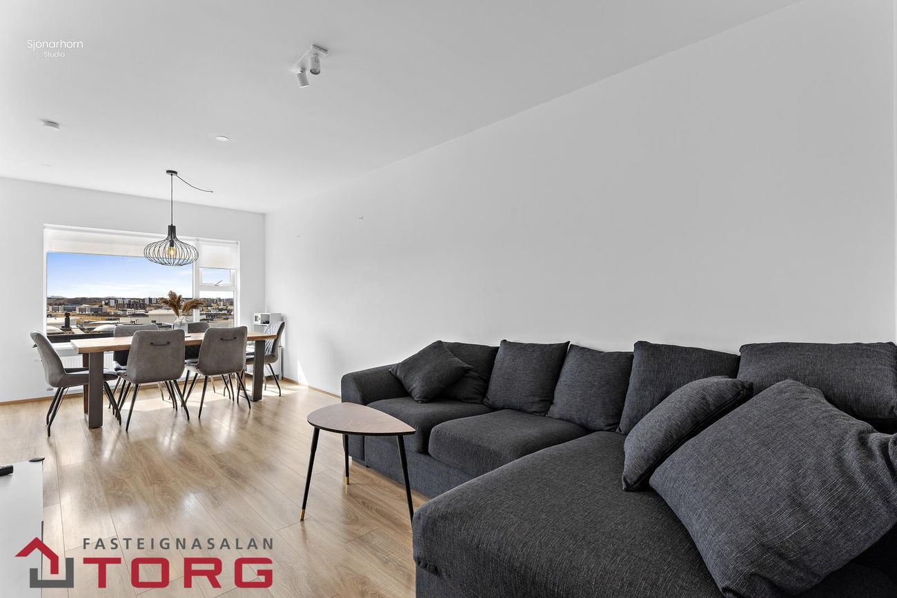 Friggjarbrunnur 53, 113 Reykjavík