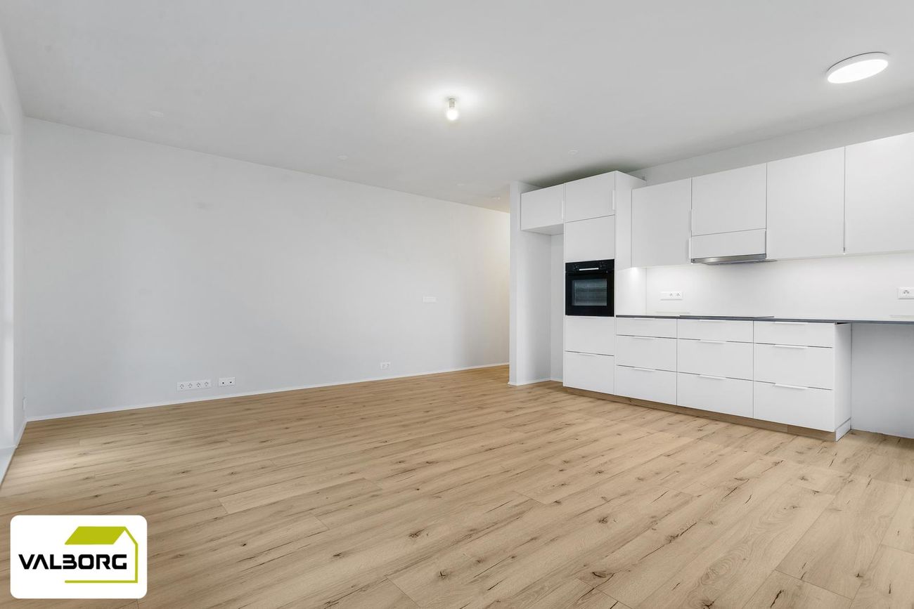 Skipalón 3, 220 Hafnarfjörður