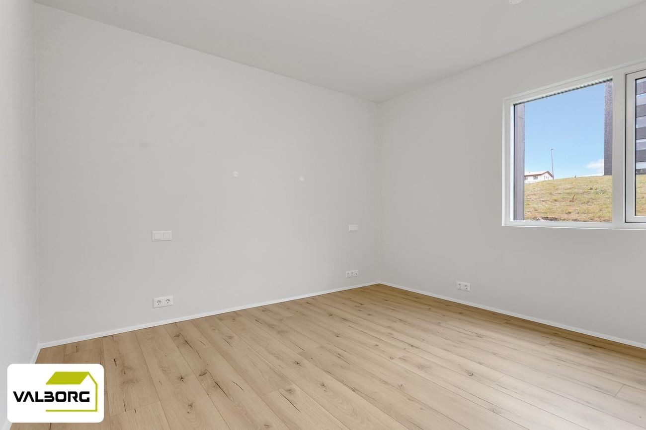 Skipalón 3, 220 Hafnarfjörður