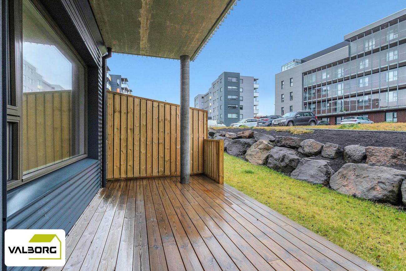 Skipalón 3, 220 Hafnarfjörður