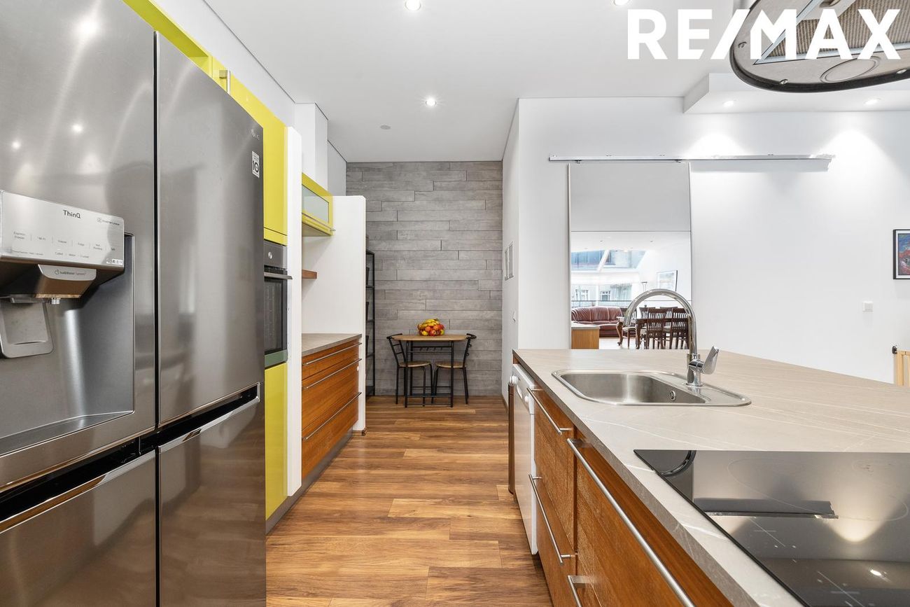Naustabryggja 54, 110 Reykjavík