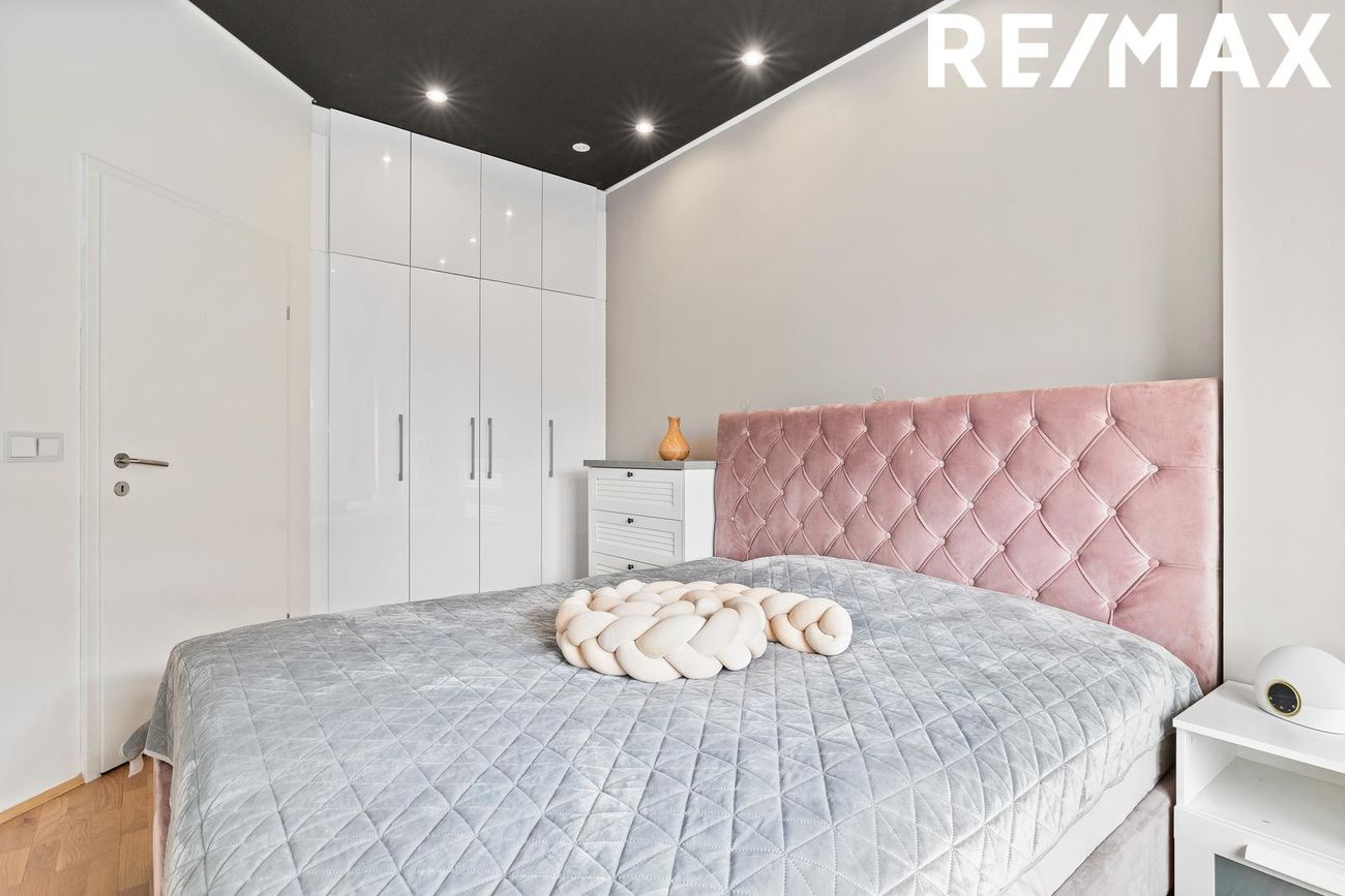 Naustabryggja 54, 110 Reykjavík
