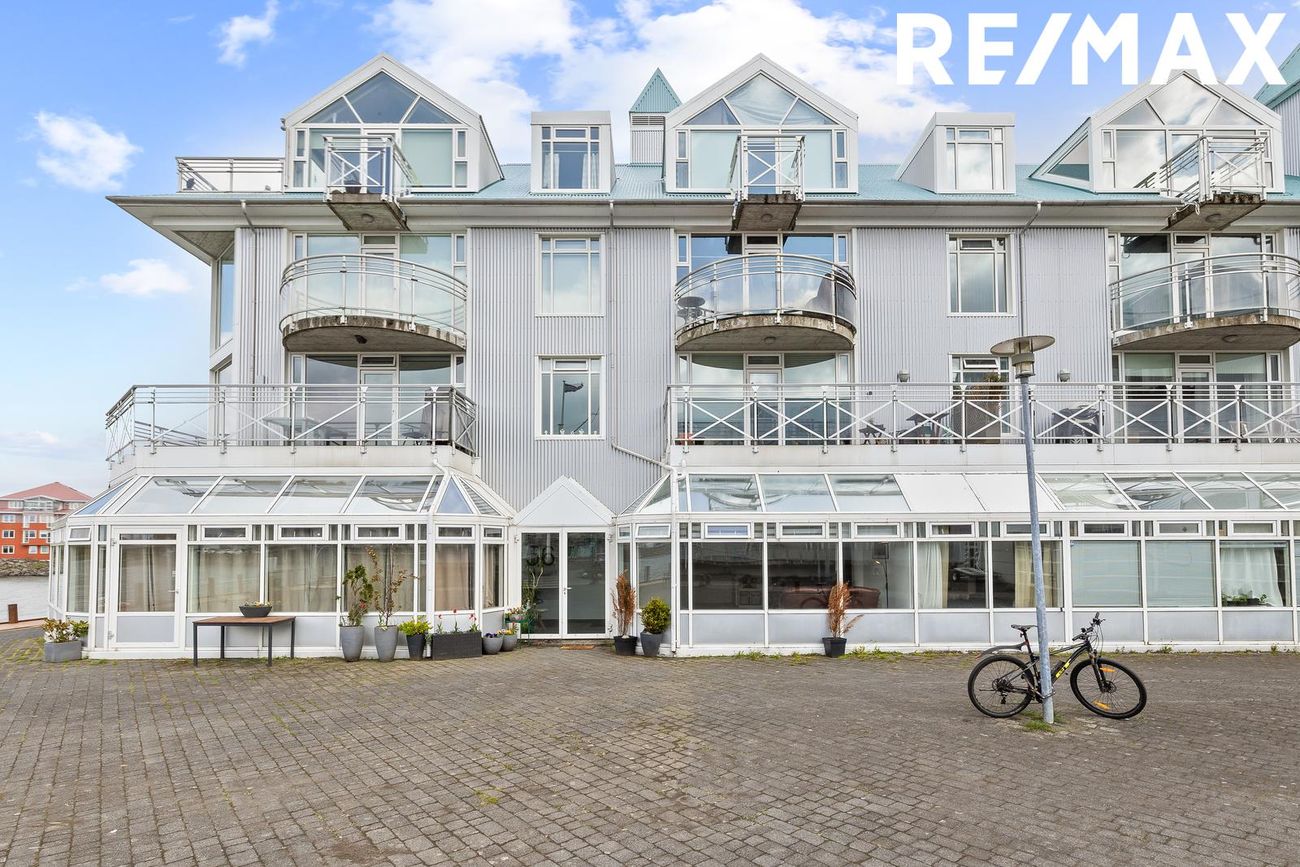 Naustabryggja 54, 110 Reykjavík