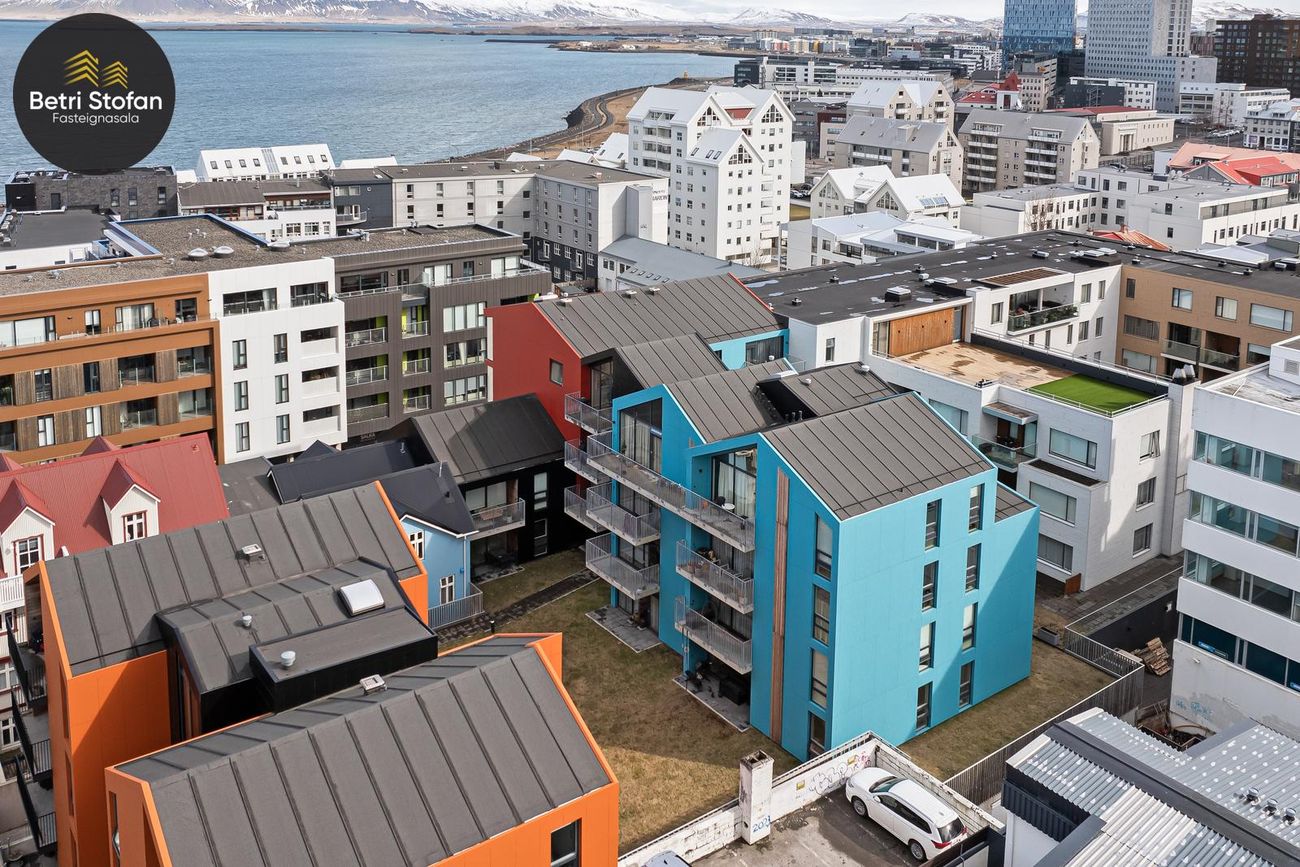 Hverfisgata 92A - 0502, 101 Reykjavík