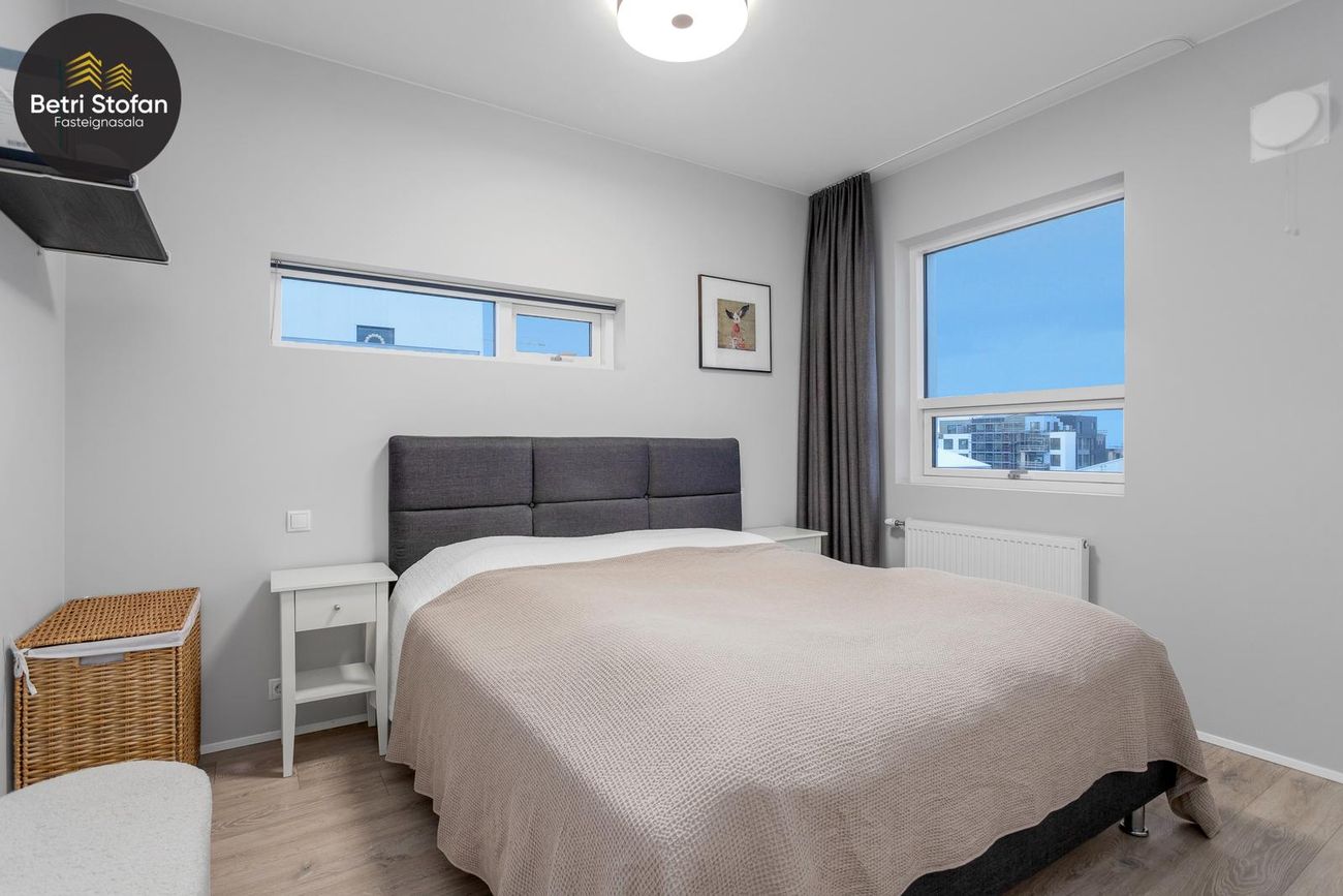 Hafnarbraut 12E - 0401, 200 Kópavogur