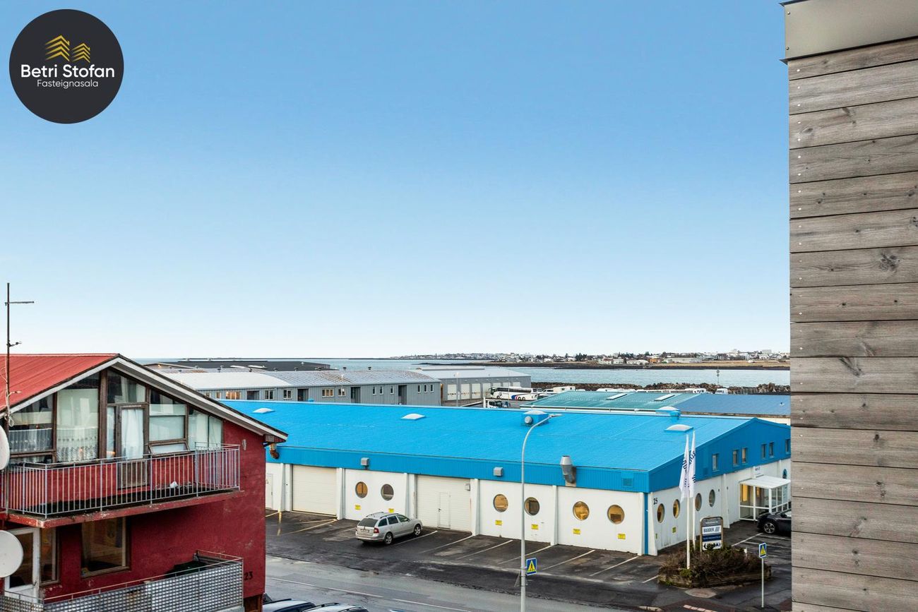 Hafnarbraut 12E - 0401, 200 Kópavogur