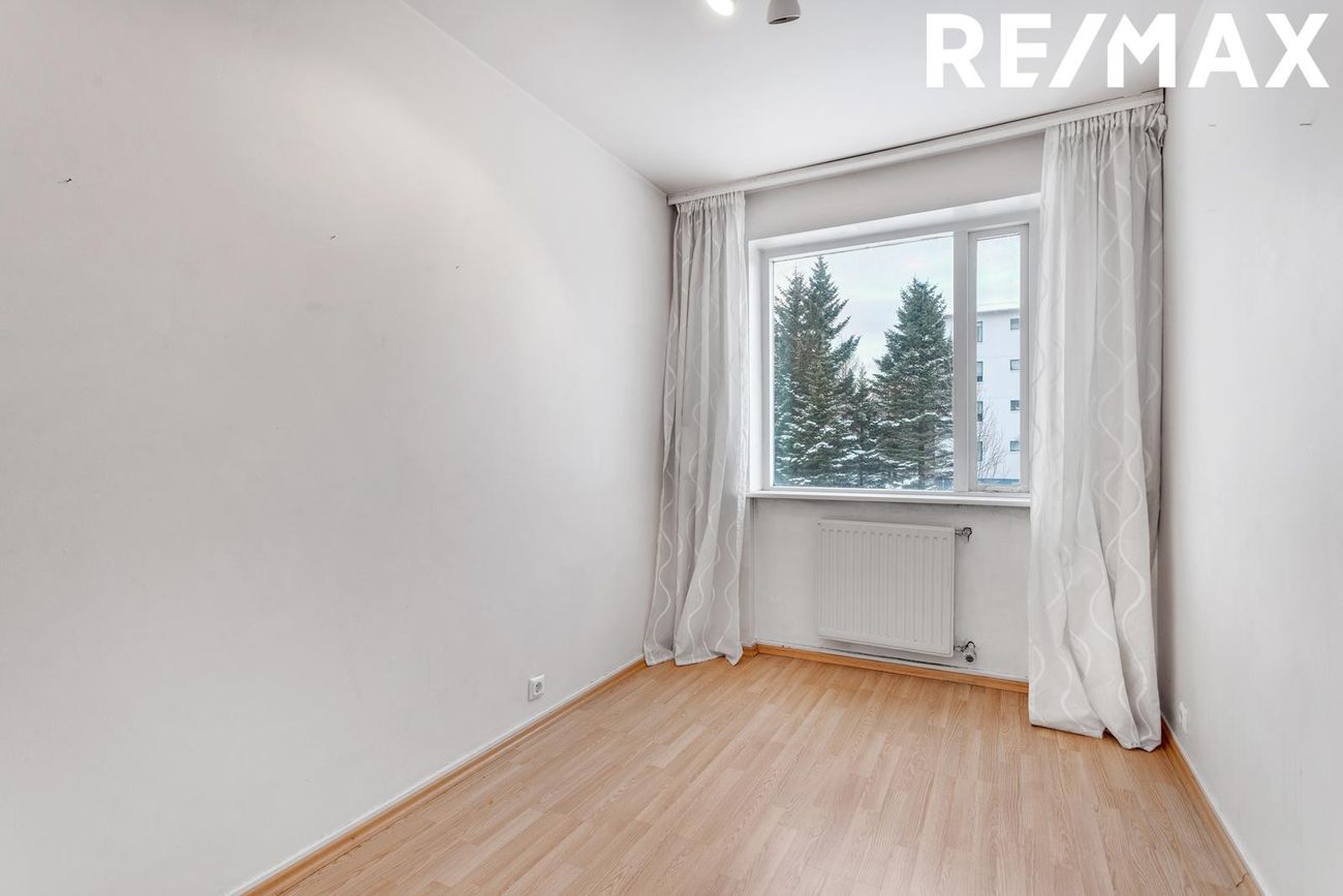 Gnoðarvogur 38, 104 Reykjavík