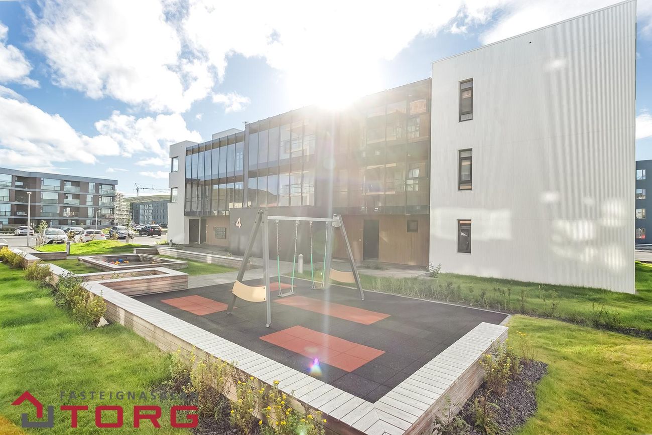 Nónhamar 4, 221 Hafnarfjörður