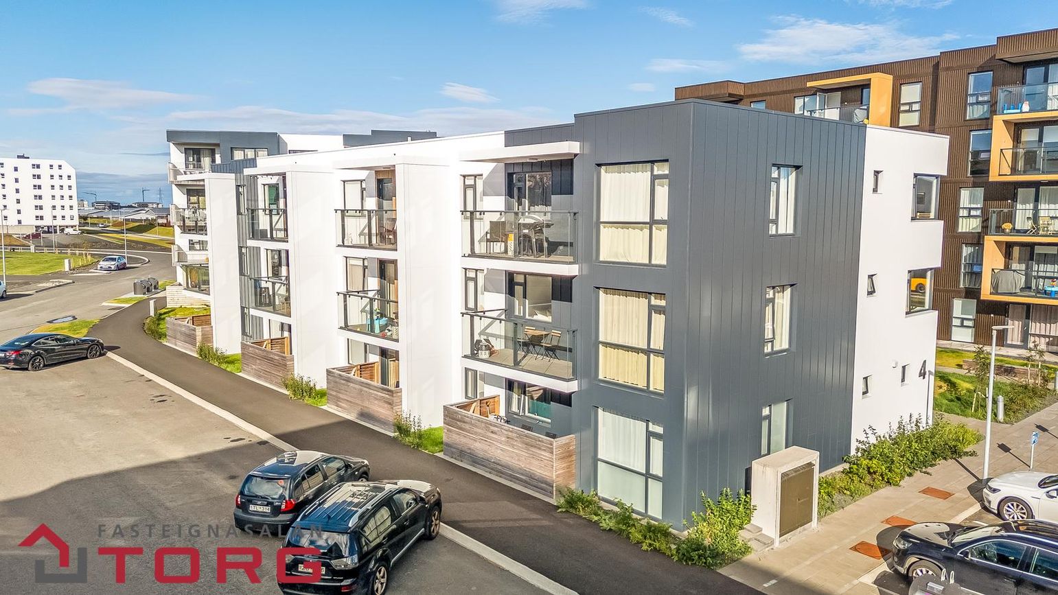 Nónhamar 4, 221 Hafnarfjörður