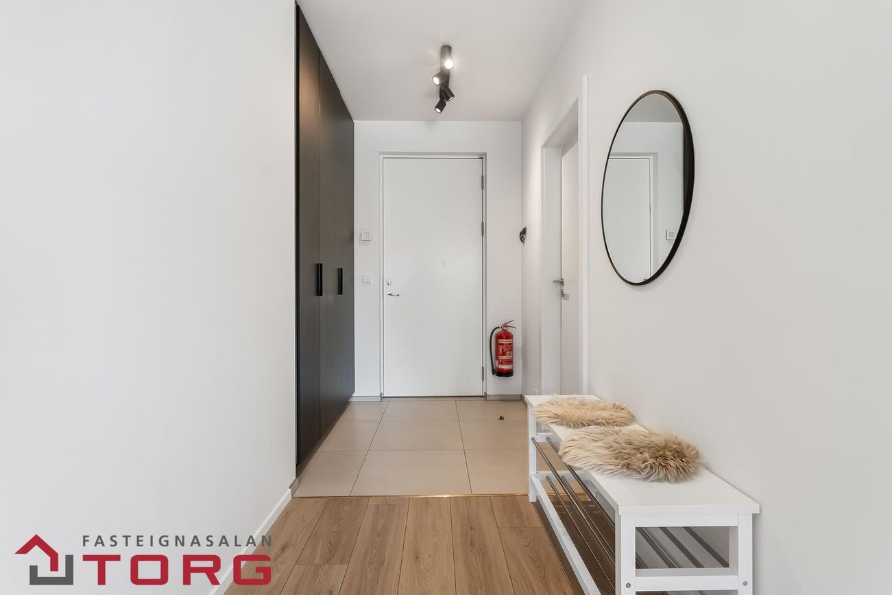 Nónhamar 4, 221 Hafnarfjörður