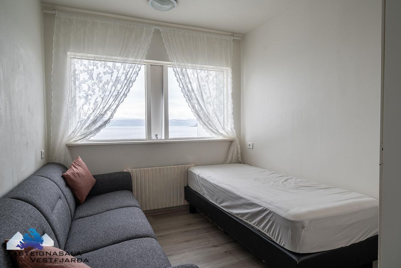 Fjarðarstræti 2, 400 Ísafjarðarbær
