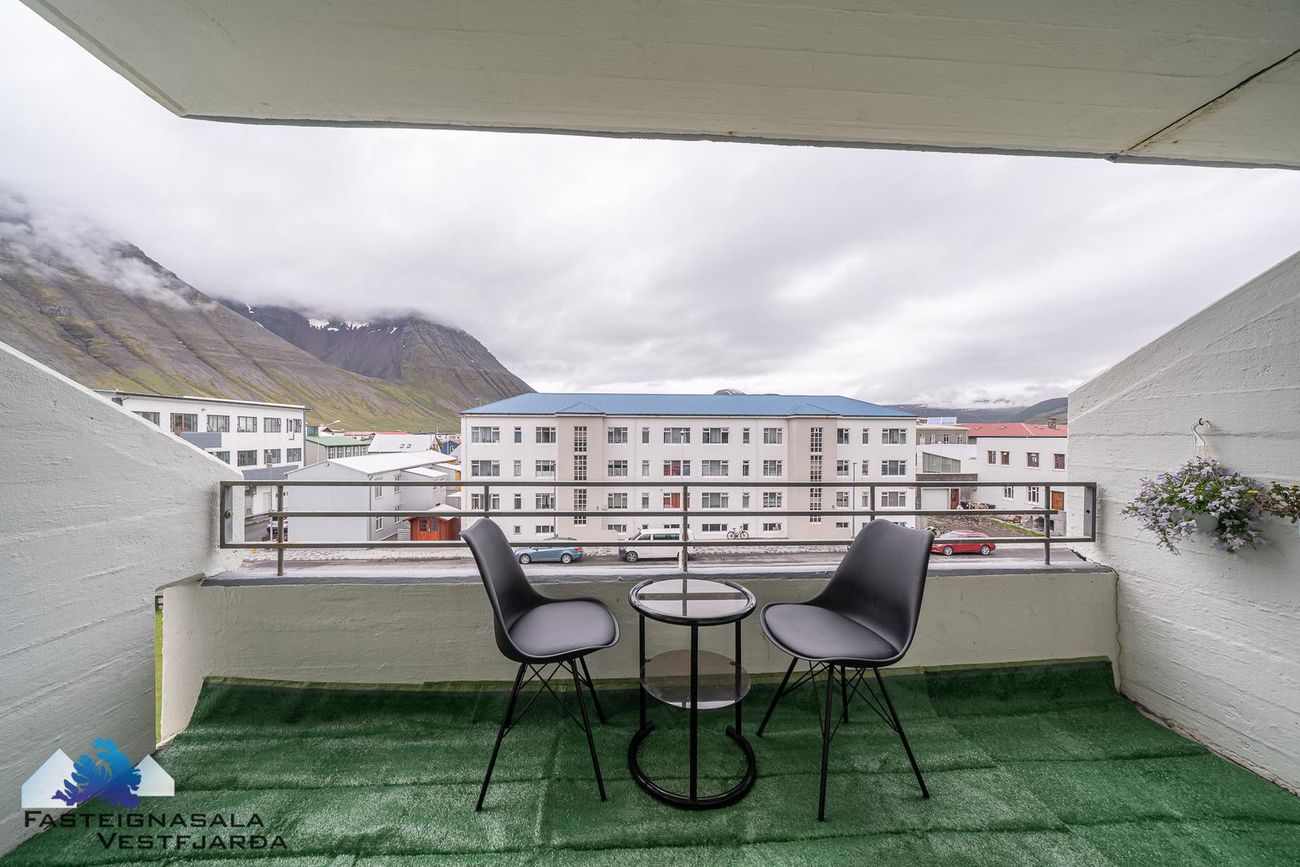 Fjarðarstræti 2, 400 Ísafjarðarbær