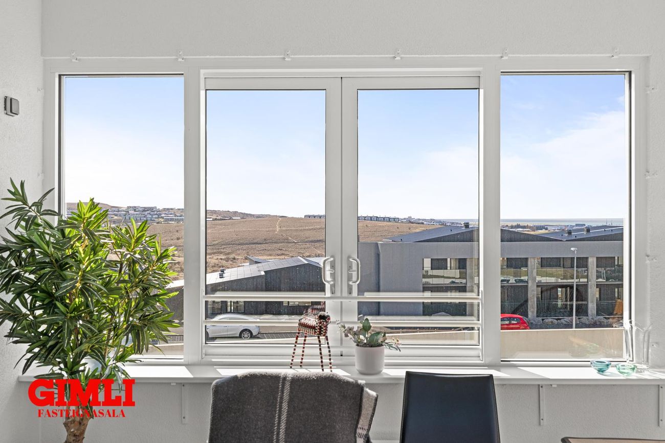 Holtsvegur 43, 210 Garðabær