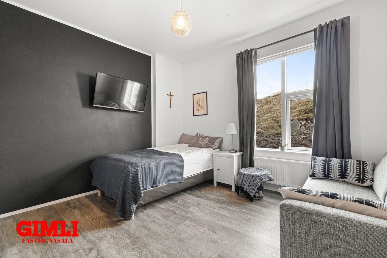 Holtsvegur 43, 210 Garðabær