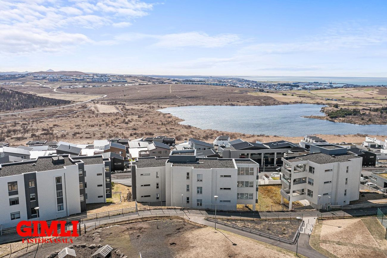Holtsvegur 43, 210 Garðabær