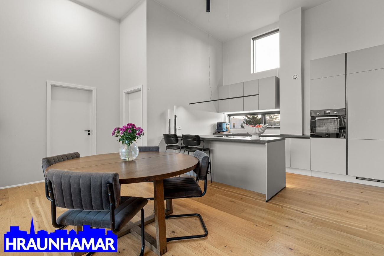 Eskiás 1F - 0207, 210 Garðabær