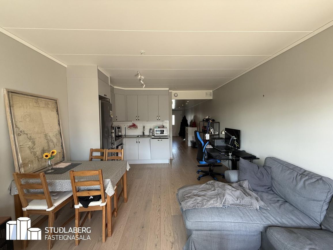 Móavellir 2, 260 Reykjanesbær