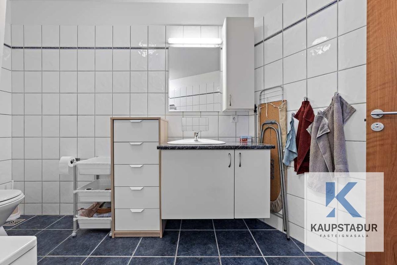 Barðastaðir 15, 112 Reykjavík