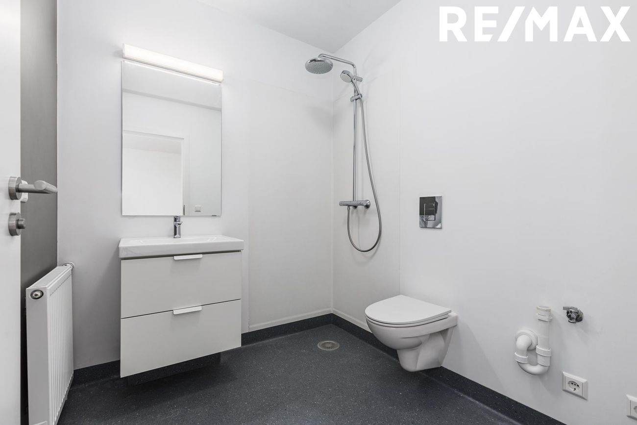 Jöfursbás 11A, 112 Reykjavík