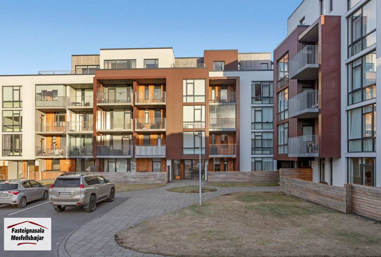 Bjarkarholt 27, 270 Mosfellsbær