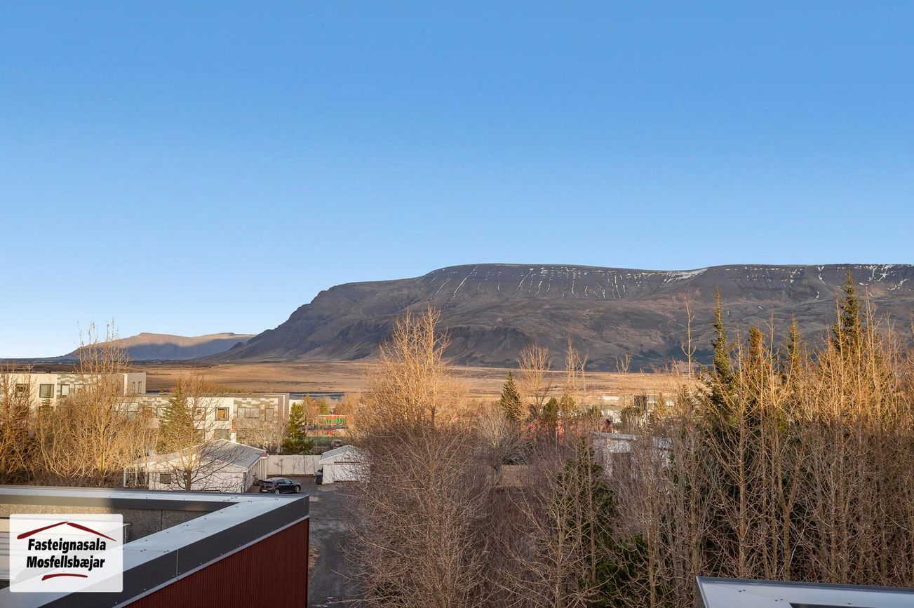 Bjarkarholt 27, 270 Mosfellsbær
