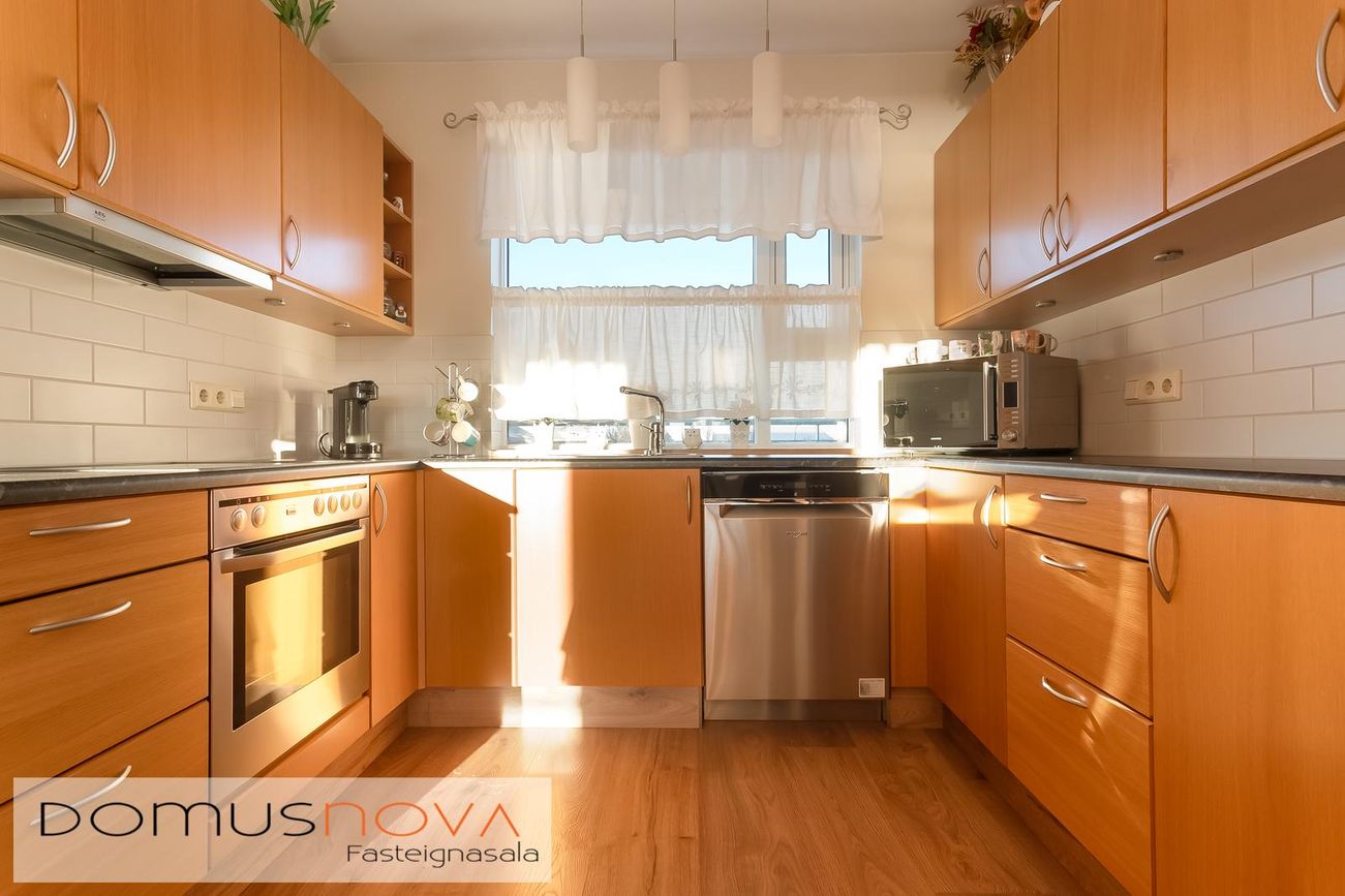 Kirkjubraut 12 - 0204, 300 Akranes