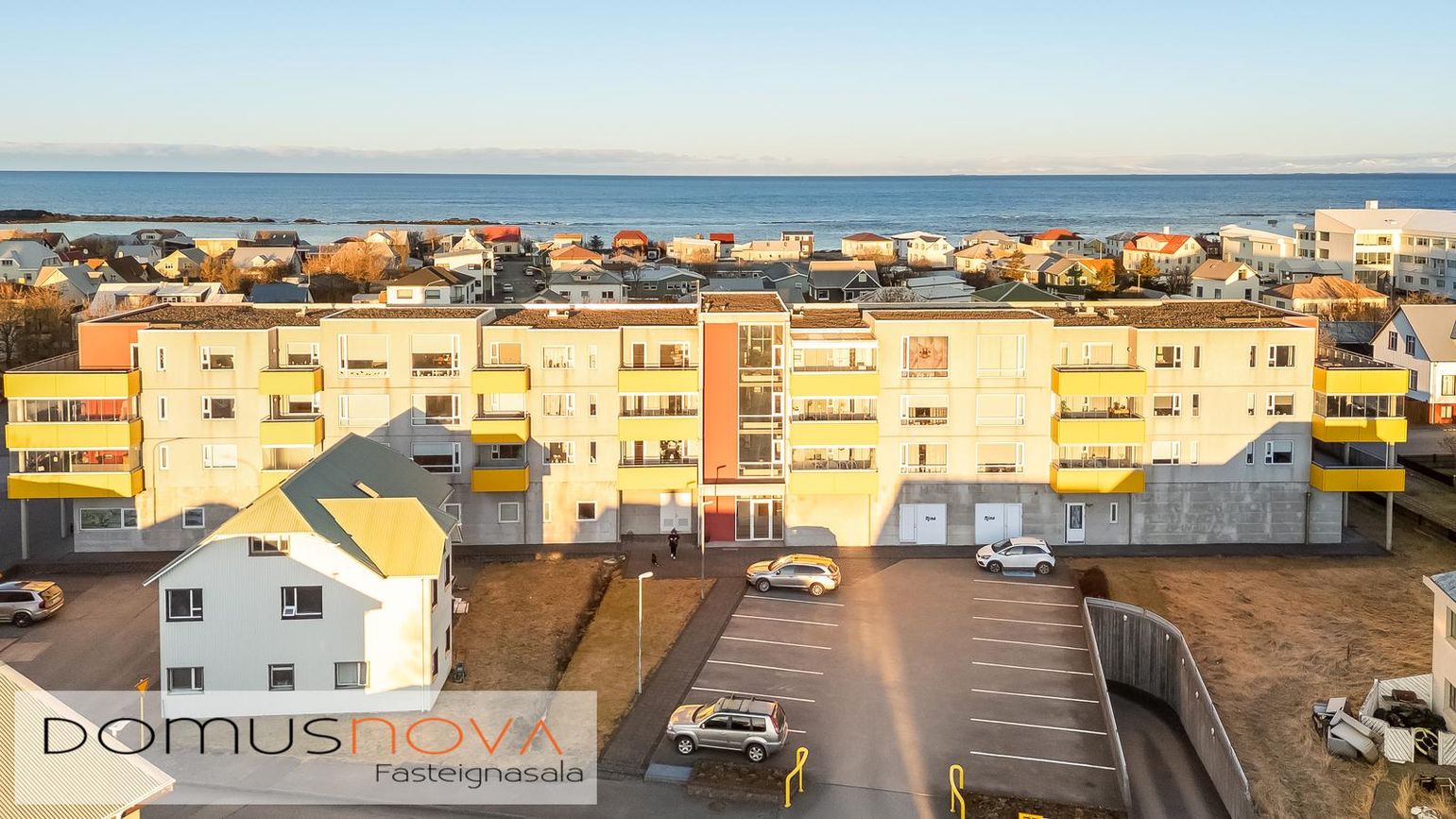 Kirkjubraut 12 - 0204, 300 Akranes