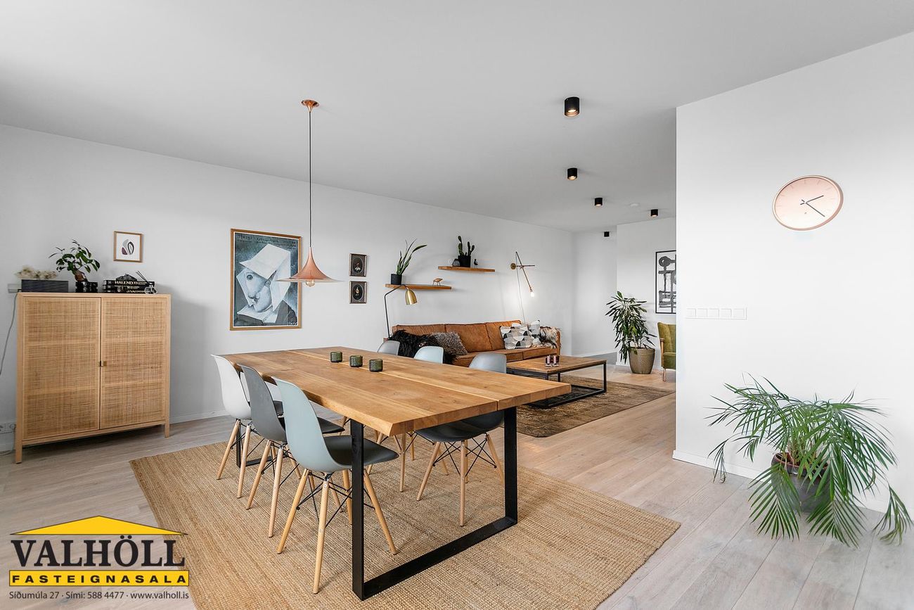 Gerplustræti 8, 270 Mosfellsbær