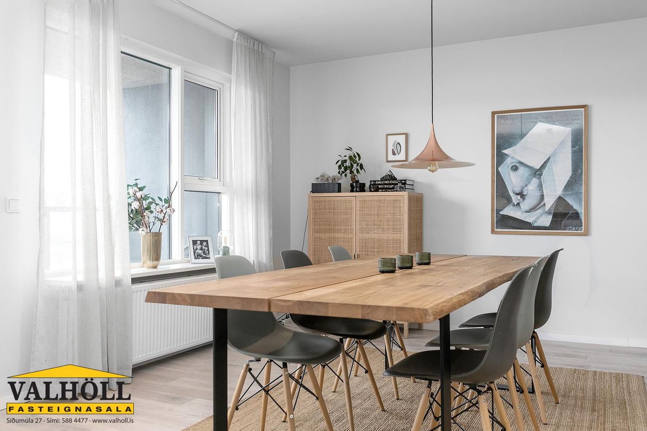 Gerplustræti 8, 270 Mosfellsbær