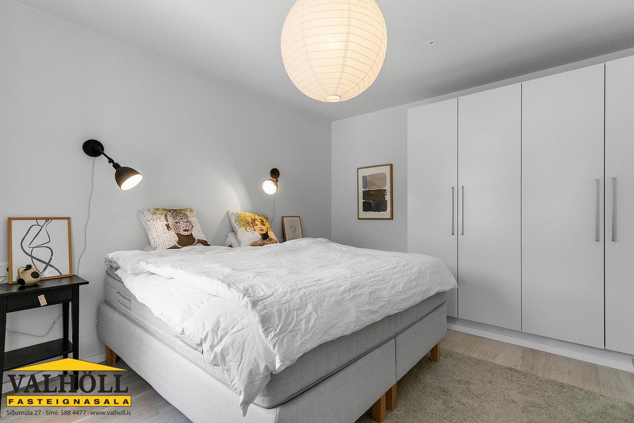 Gerplustræti 8, 270 Mosfellsbær