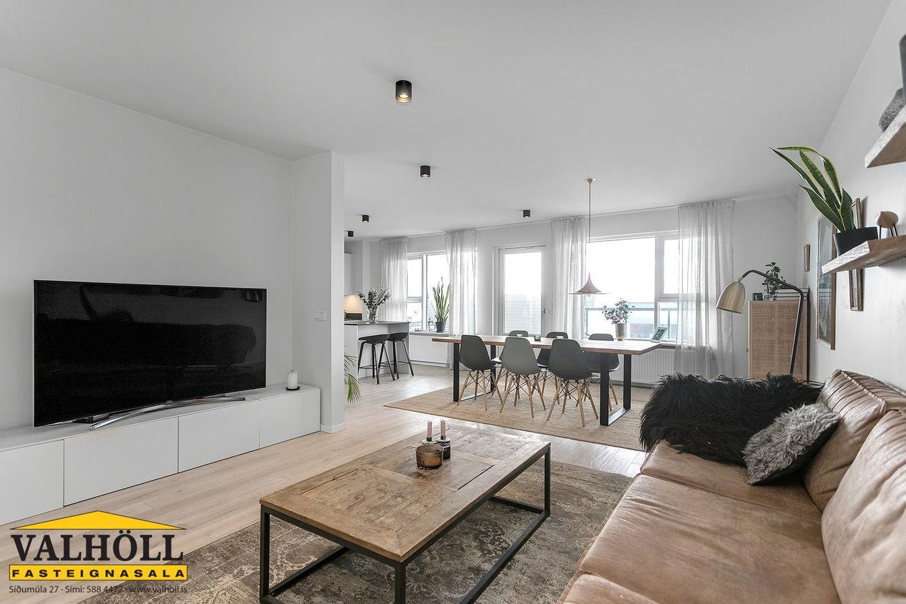 Gerplustræti 8, 270 Mosfellsbær