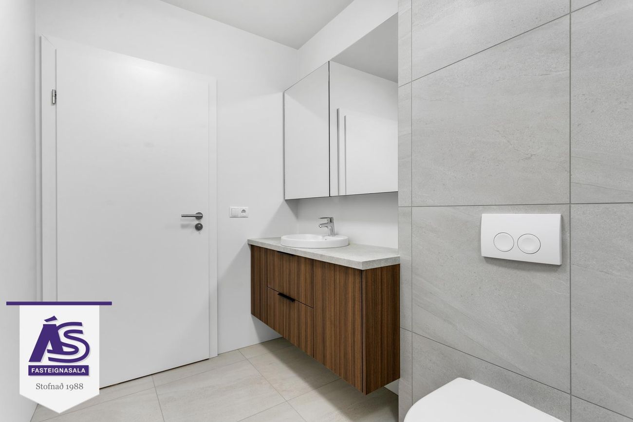 Apalskarð 2 - 0406, 221 Hafnarfjörður