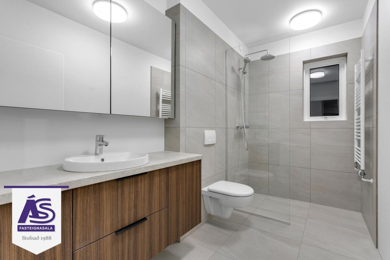 Apalskarð 2 - 0406, 221 Hafnarfjörður