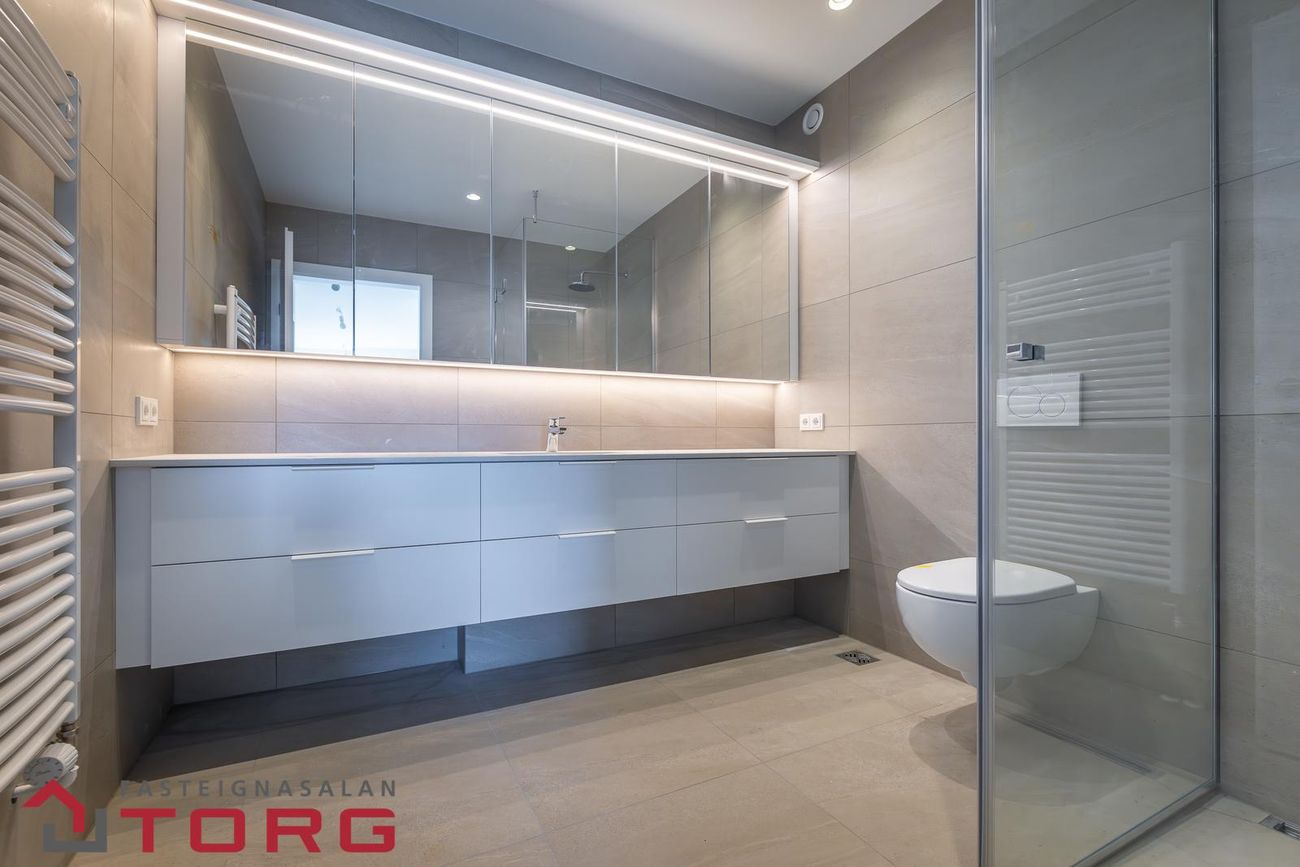 Naustavör 66 - 0103, 200 Kópavogur