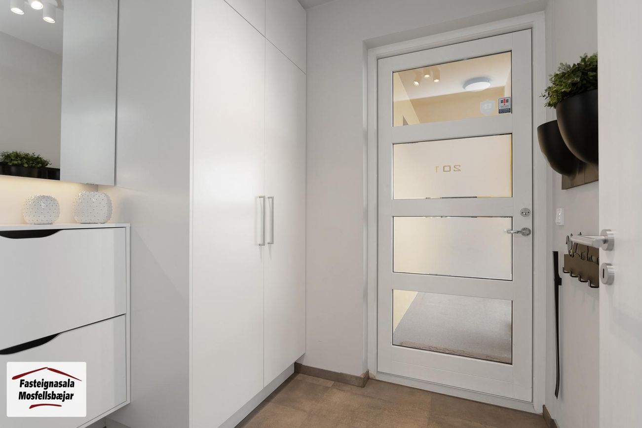 Snæfríðargata 3, 270 Mosfellsbær