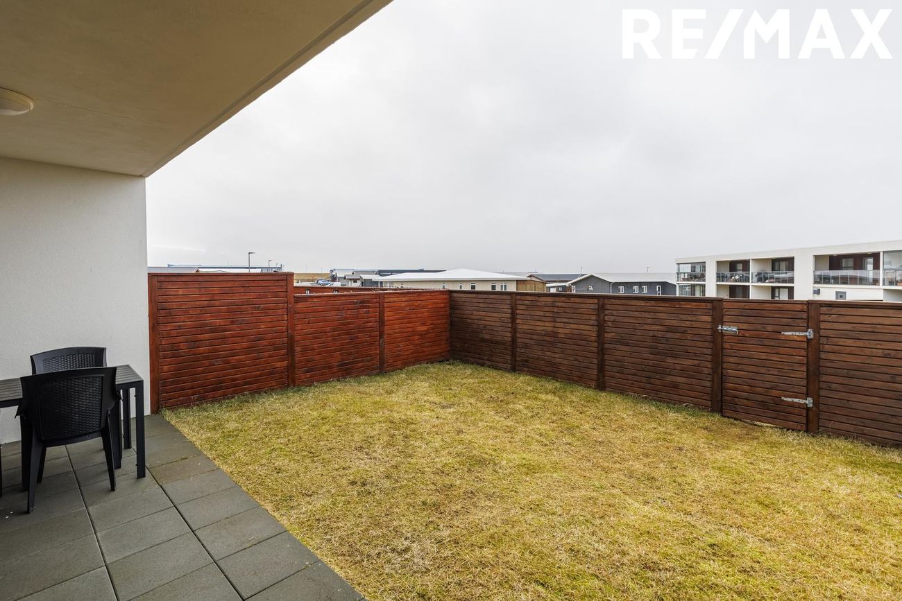 Dalsbraut 22, 260 Reykjanesbær