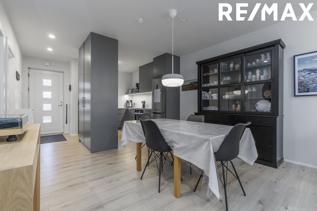 Dalsbraut 22, 260 Reykjanesbær