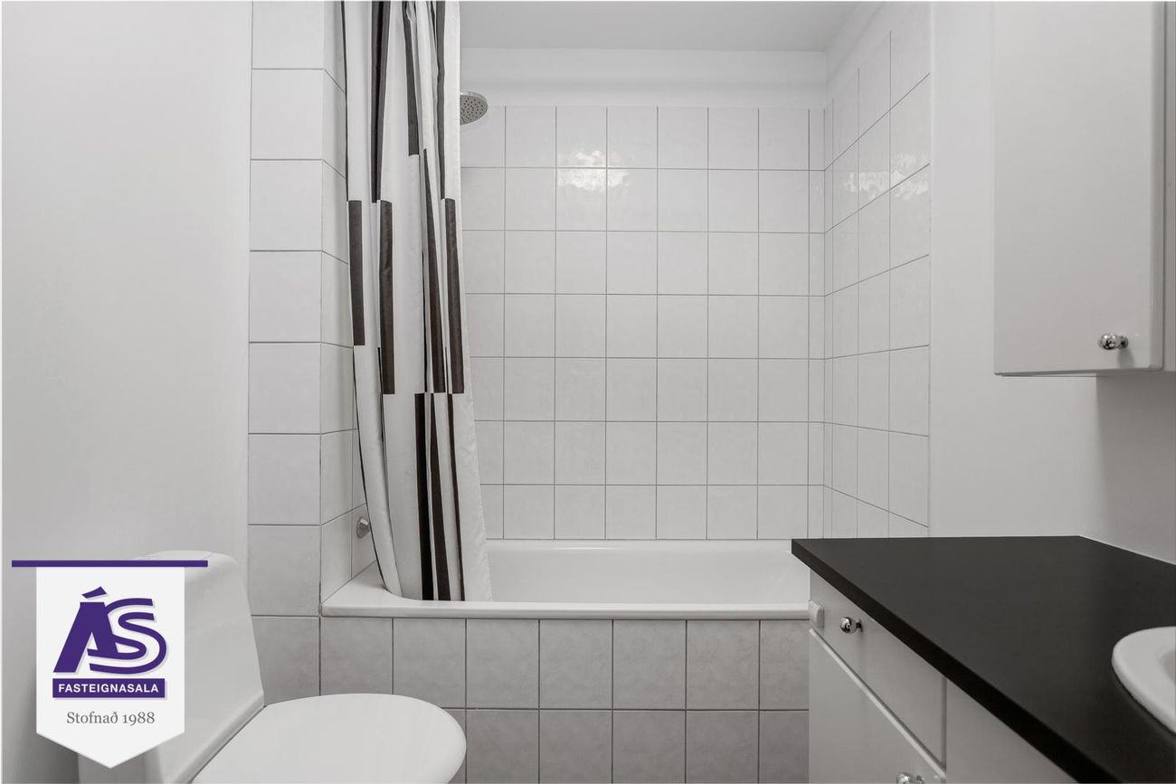 Kríuás 47 - 0207, 221 Hafnarfjörður