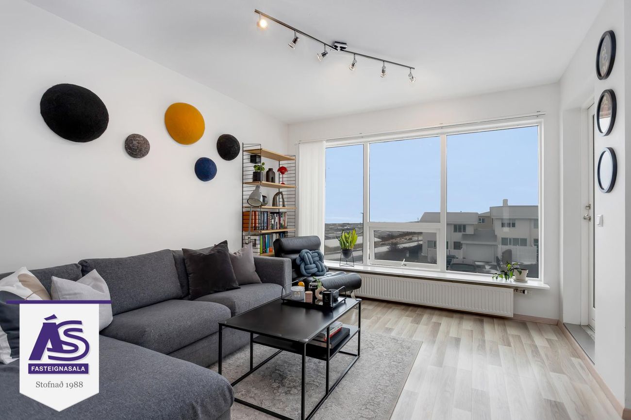 Kríuás 47 - 0207, 221 Hafnarfjörður